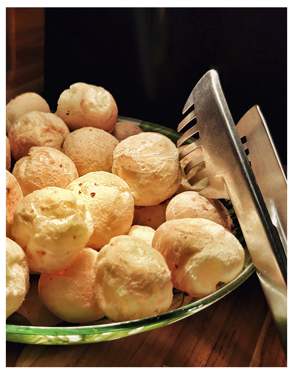 pao-de-queijo